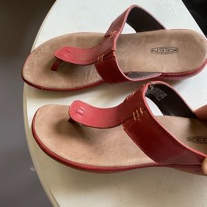 KEEN red leather sandals